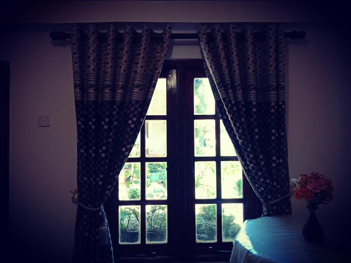 Moon Plain Inn - Housity