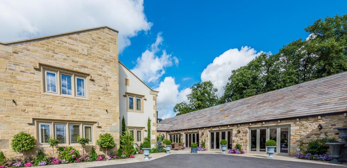 Fence Gate Lodge - Housity