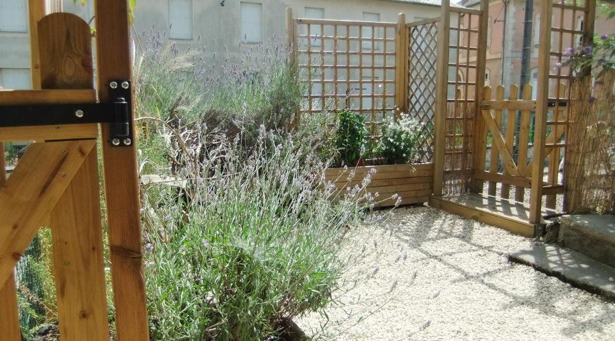 Le Chat Qui Peche Apartment - Housity