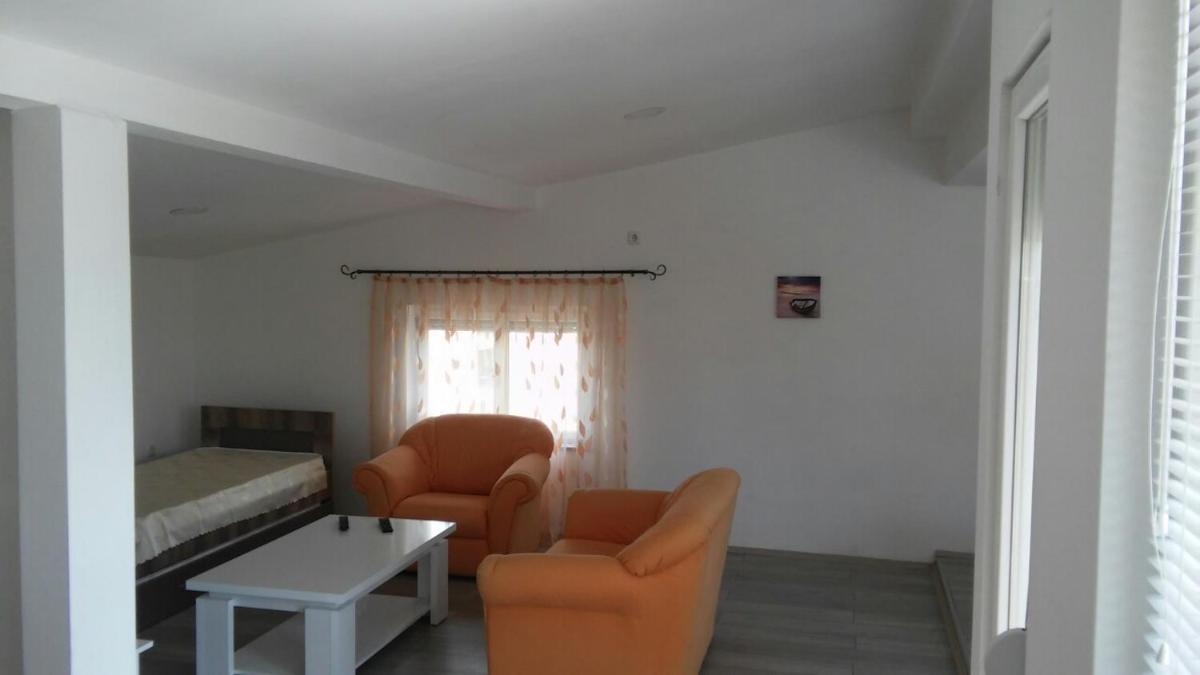 Apartments Struga - Housity