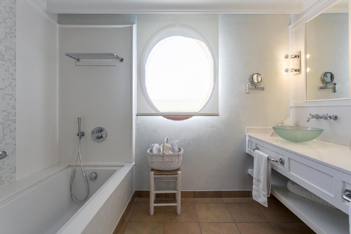 Un baño de Casa Anamaria Hotel