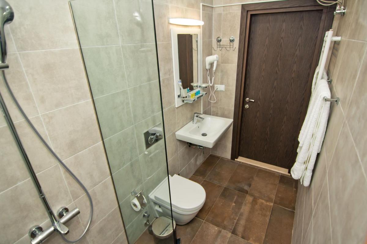 Sky Inn Batumi - Housity