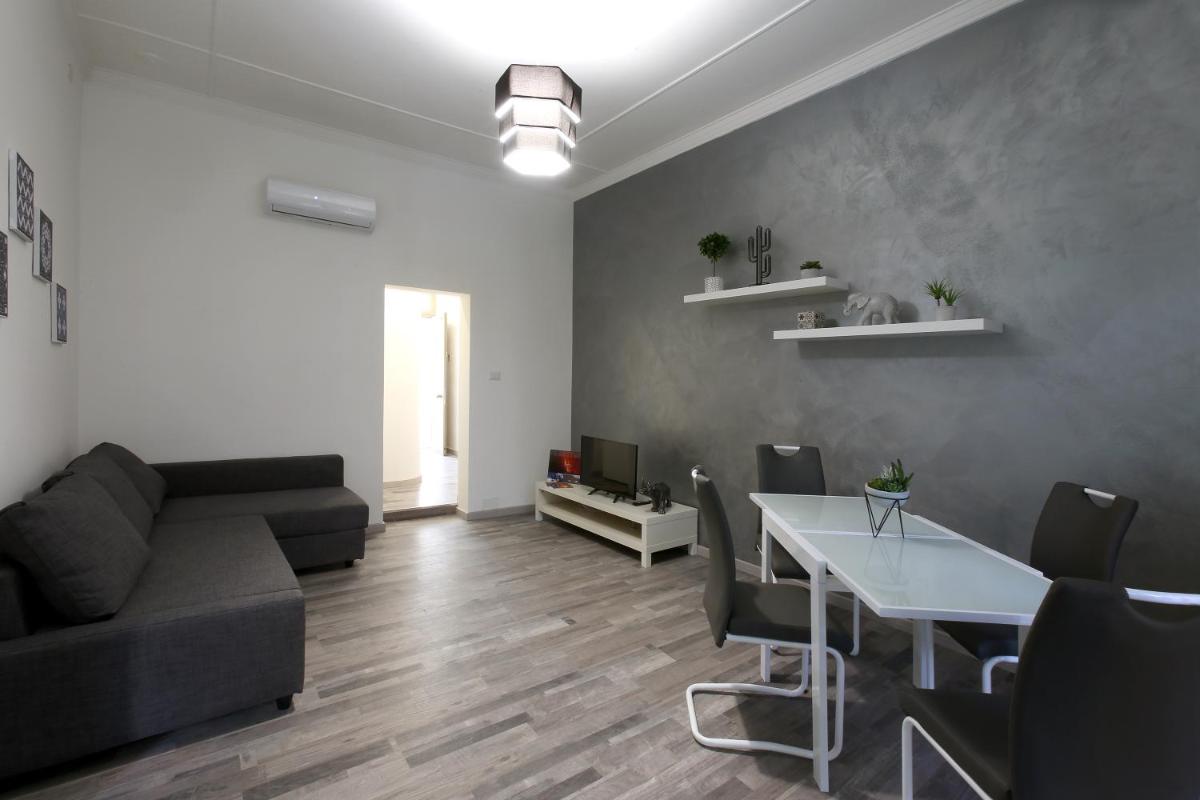 Tembo House - Pantano 2 - Housity