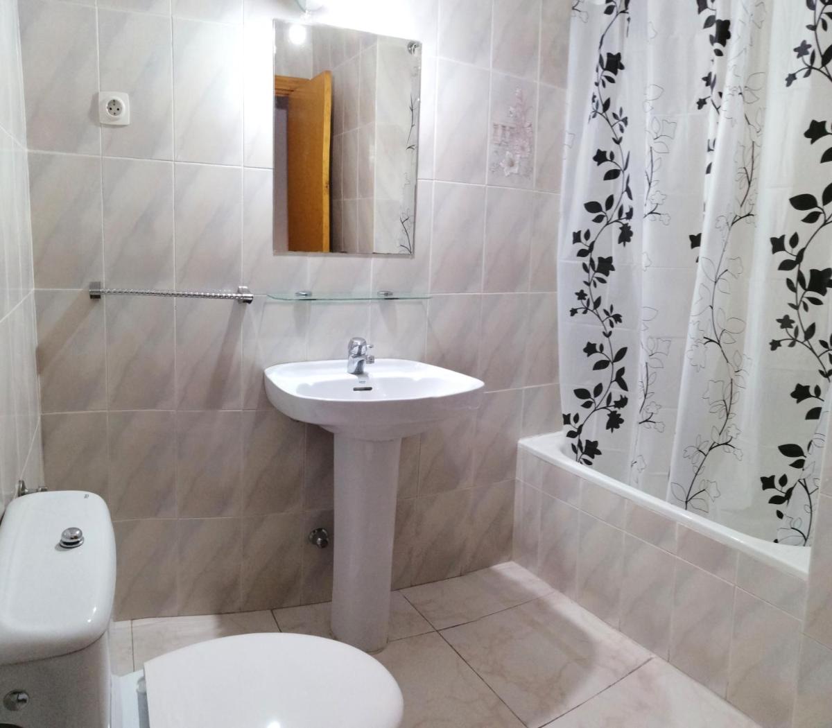 Hostal Sierra de Gredos - Housity