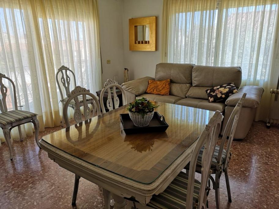 Xalet Pons - Housity