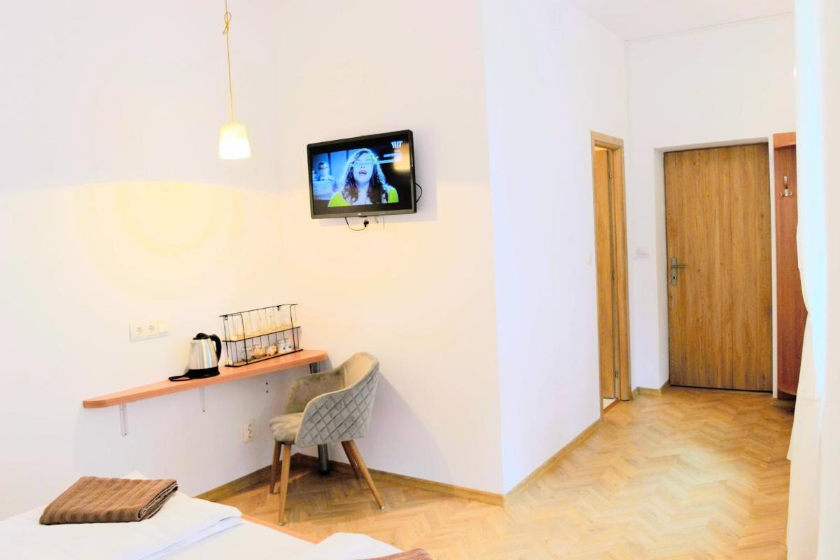 Suitetrails - Apartament Turnul Pielarilor Studios