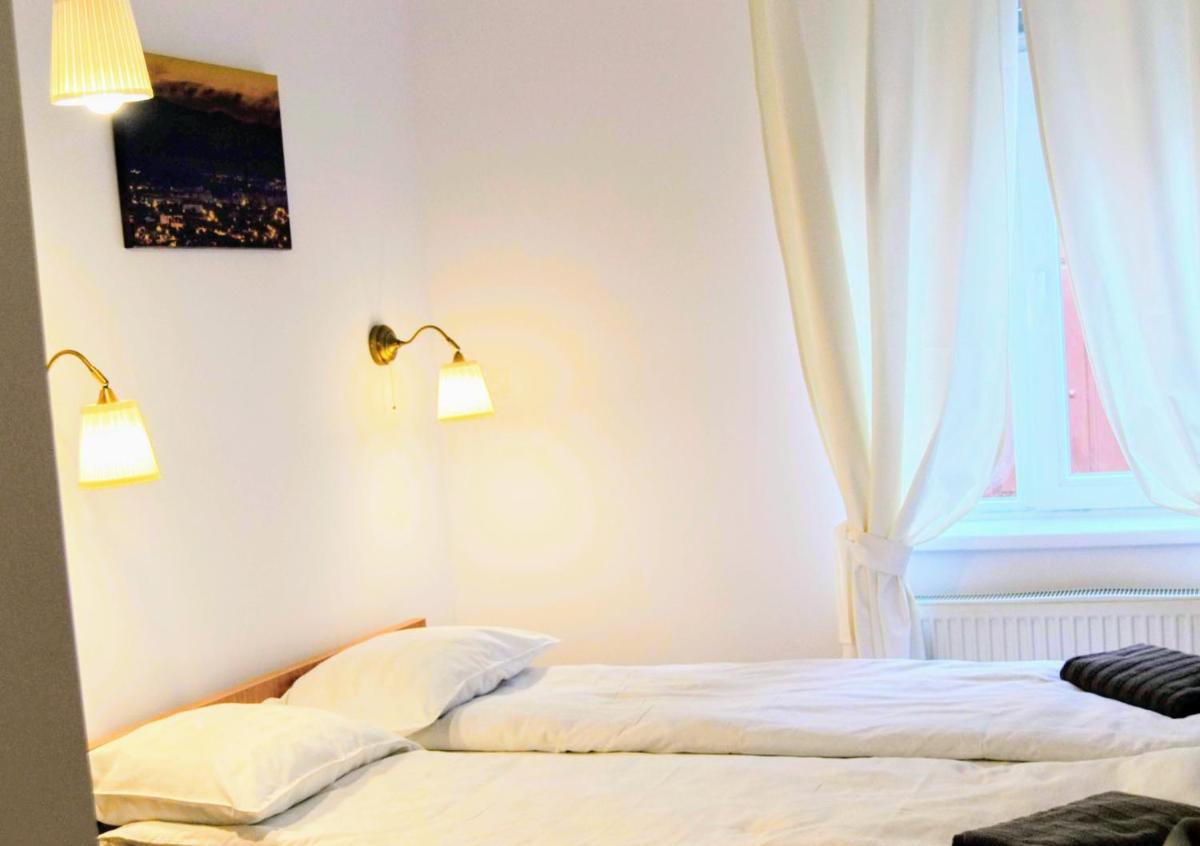 Apartament Turnul Pielarilor Studios - Housity