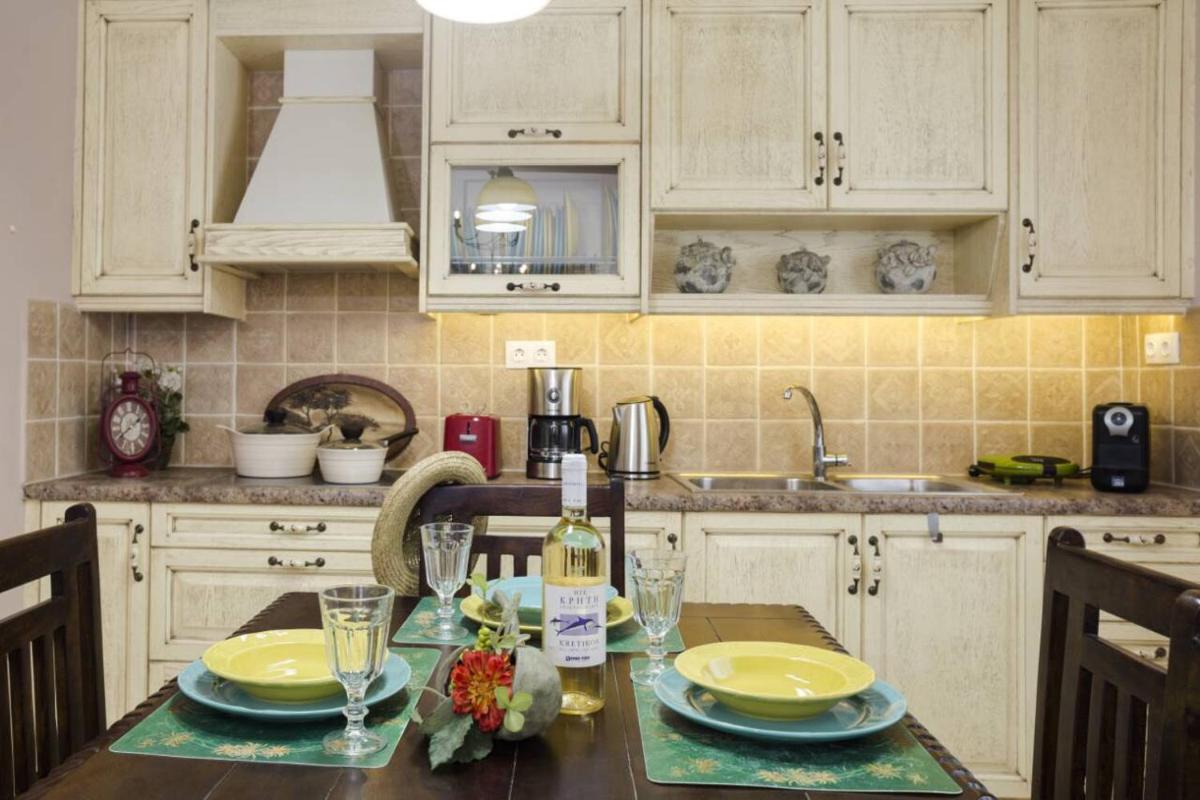 My Sweet Corner House - Housity