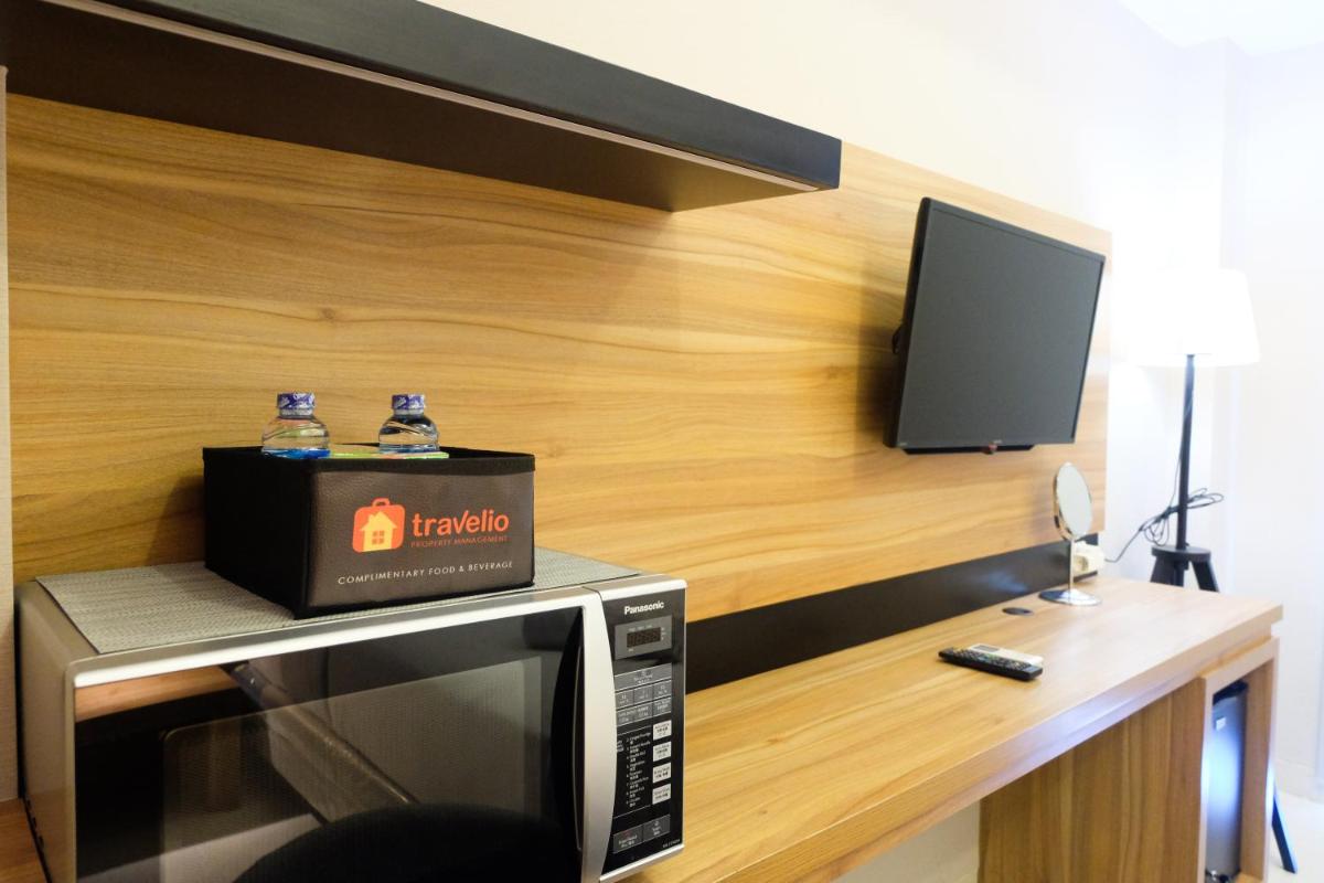 Modern Apartment Studio No Kitchen Mustika Golf Residence By Travelio - Housity