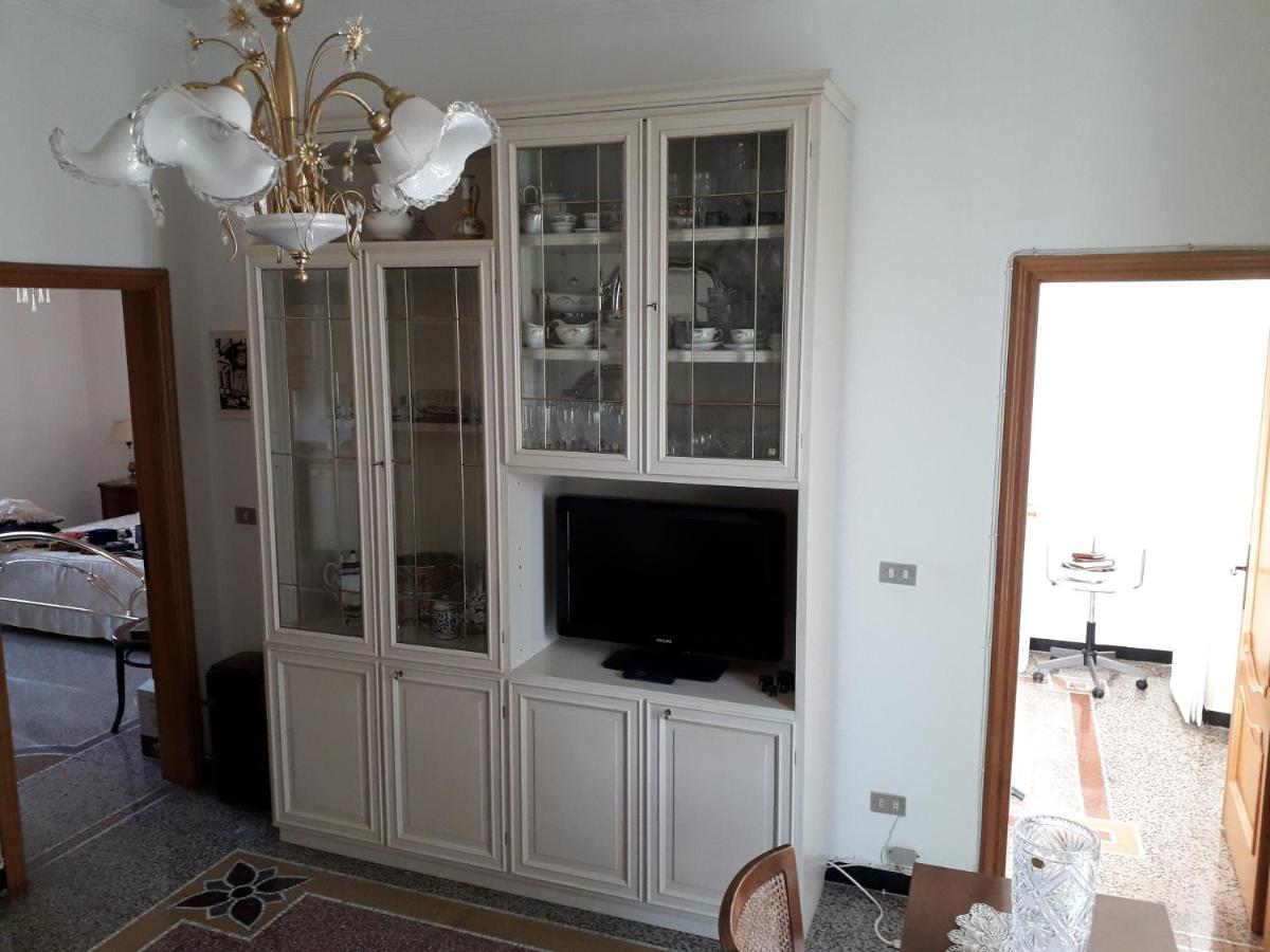 Riva Beach House - Housity