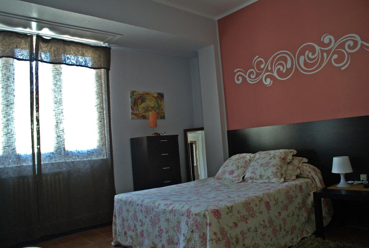 Pensión El Parque - Housity