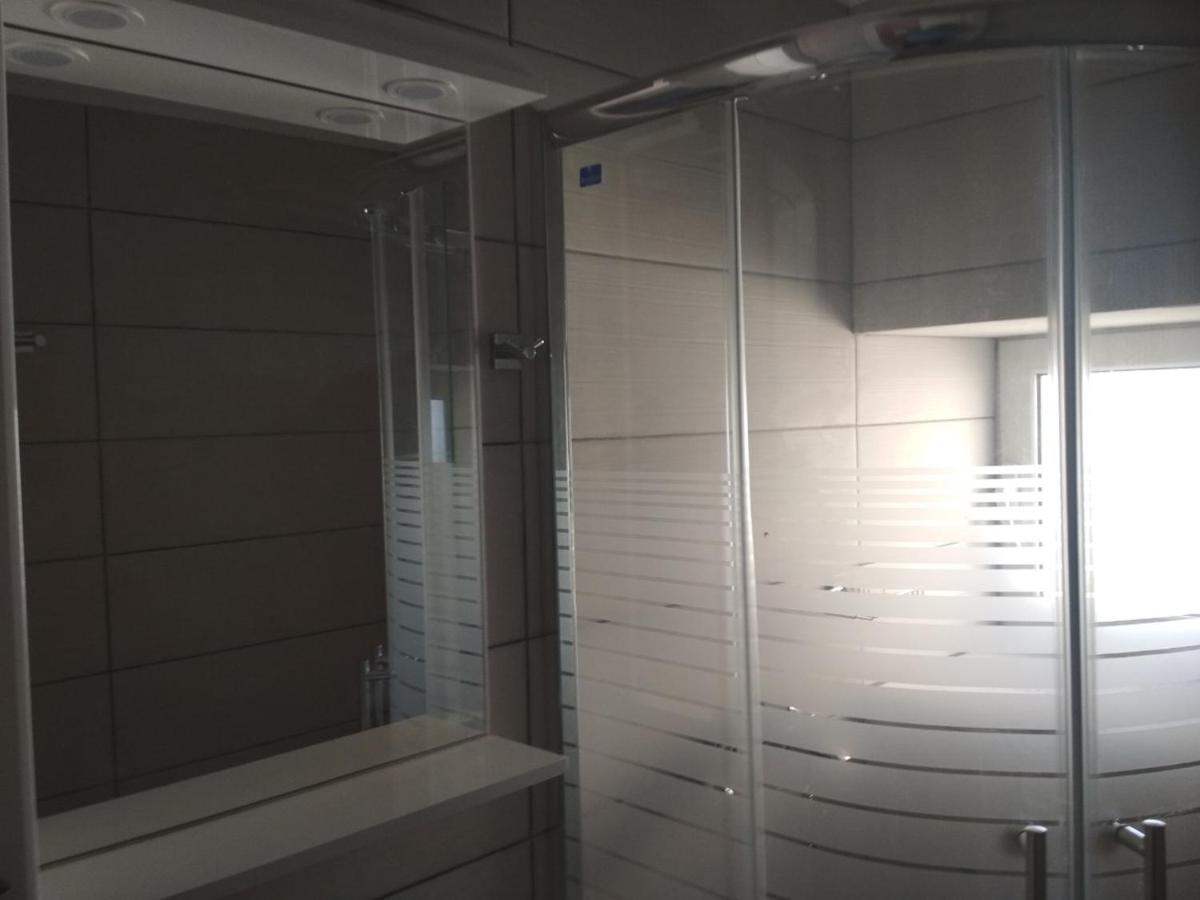 Suitetrails - Agias Sofias Apartment Corfu