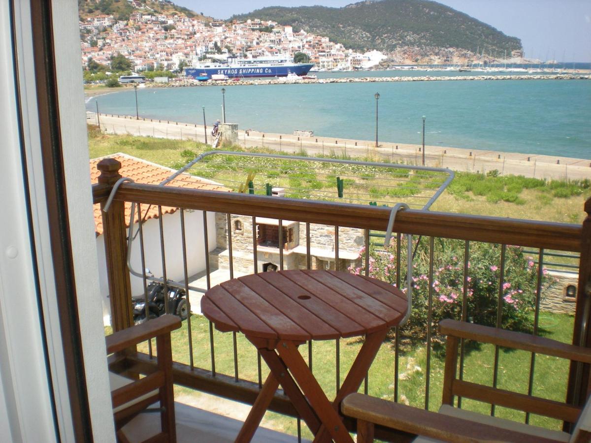 ANTONIOS Skopelos studios apartments - Housity