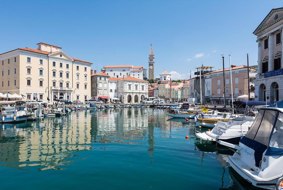 Studio Piran - Housity