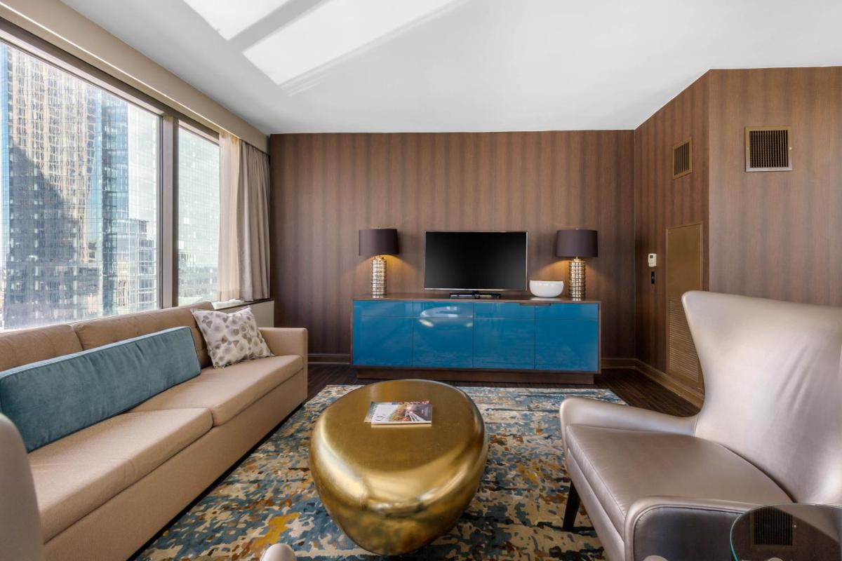 Omni Charlotte Hotel - Hizvo