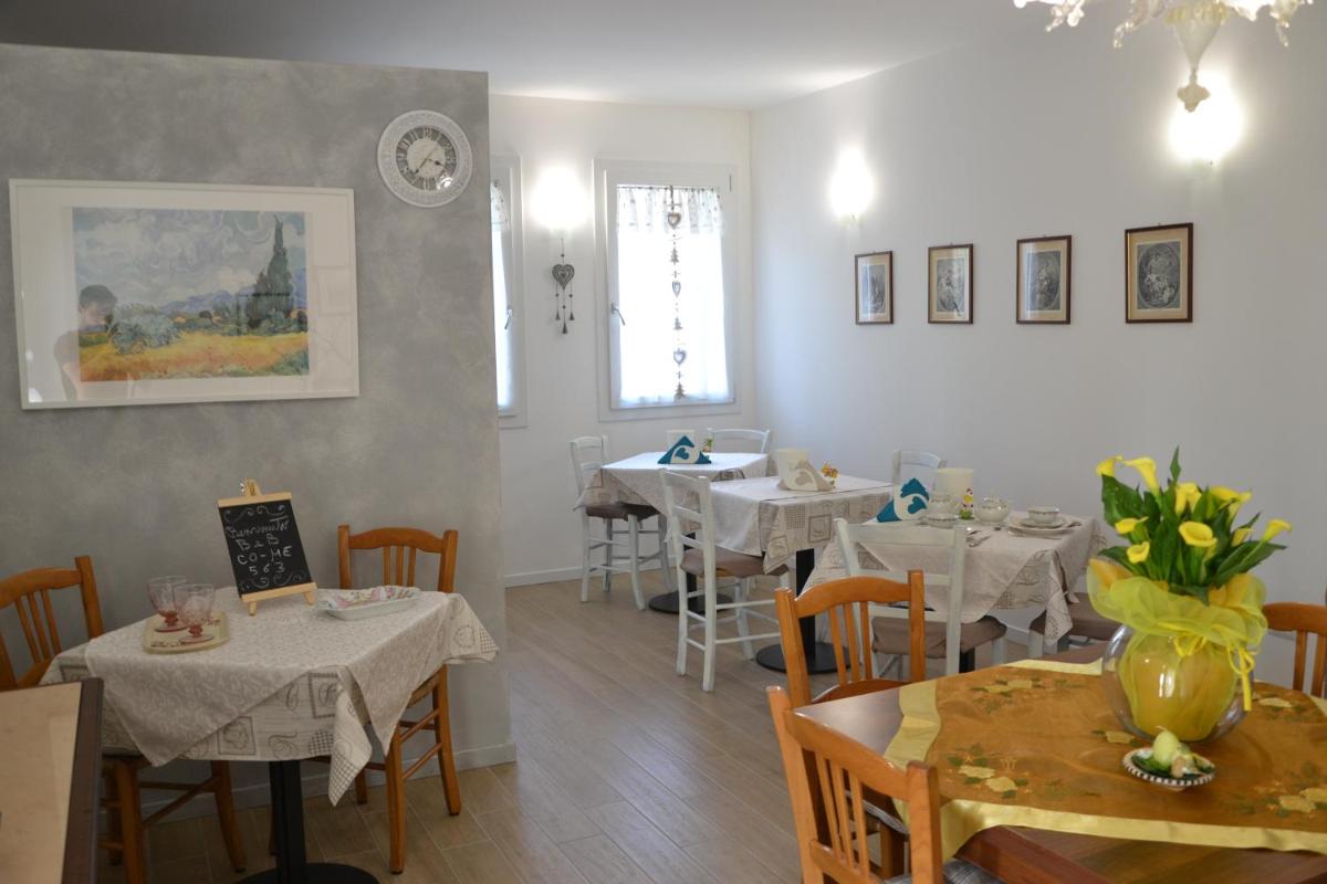 Co.Me 563 - Housity