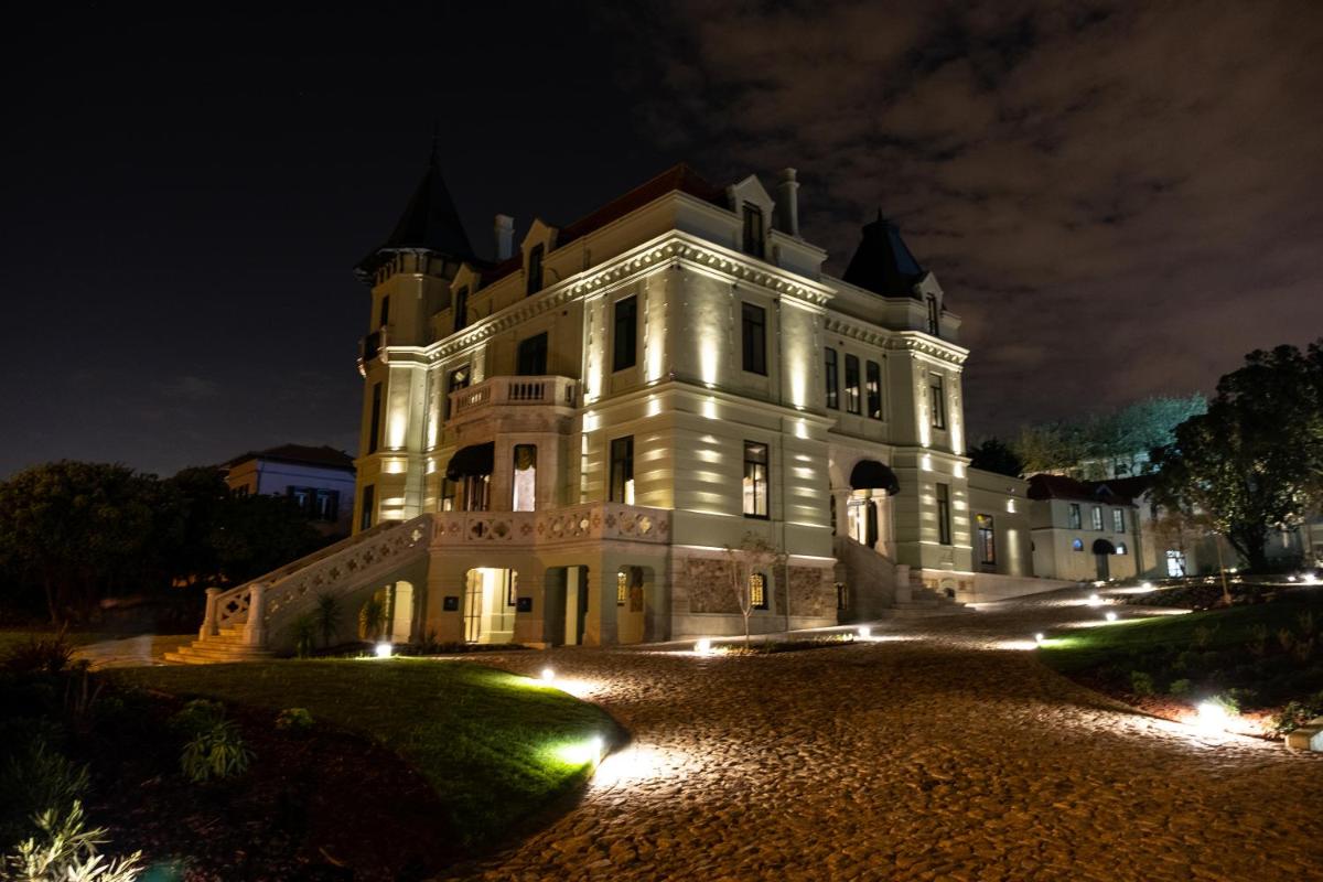 O edifício onde o hotel está situado