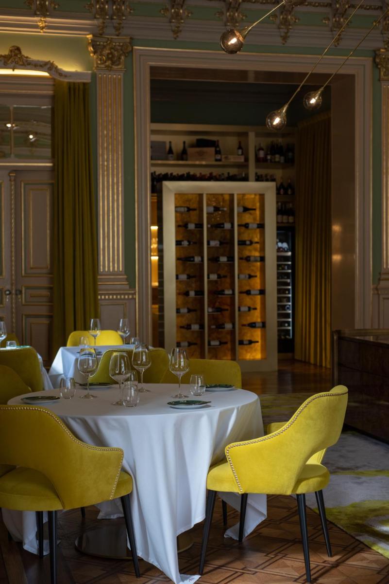 Imagem da galeria de Vila Foz Hotel & SPA - member of Design Hotels no Porto