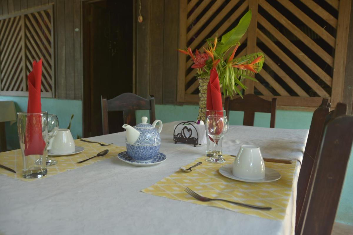 Garden of Heliconias Lodge - Housity