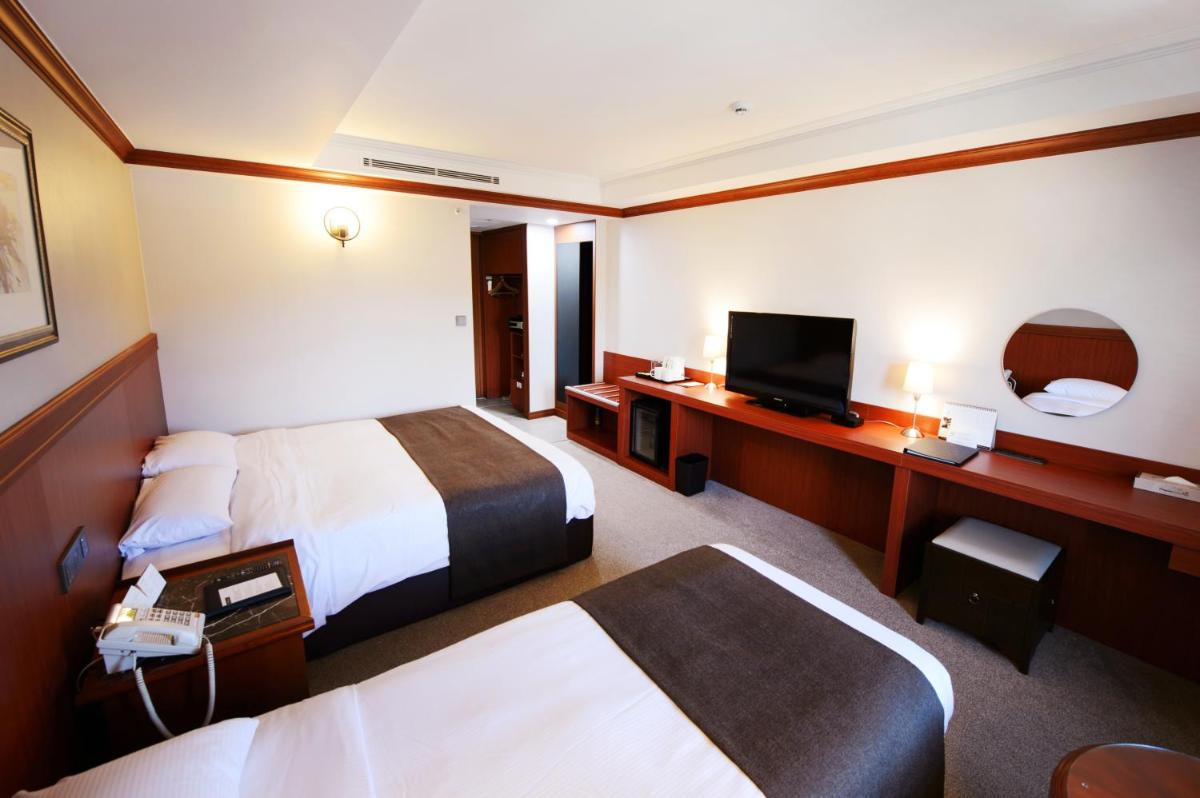 Commodore Hotel Gyeongju - Hizvo