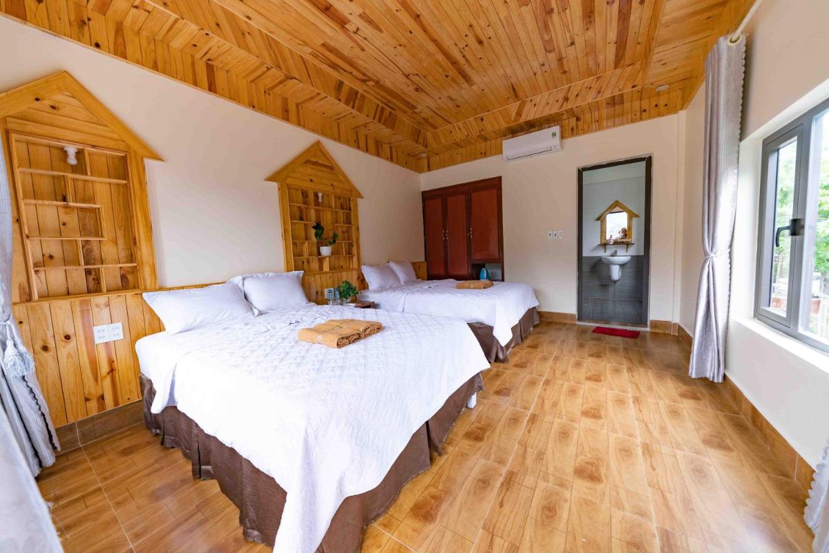 Restful River Bungalow - Housity