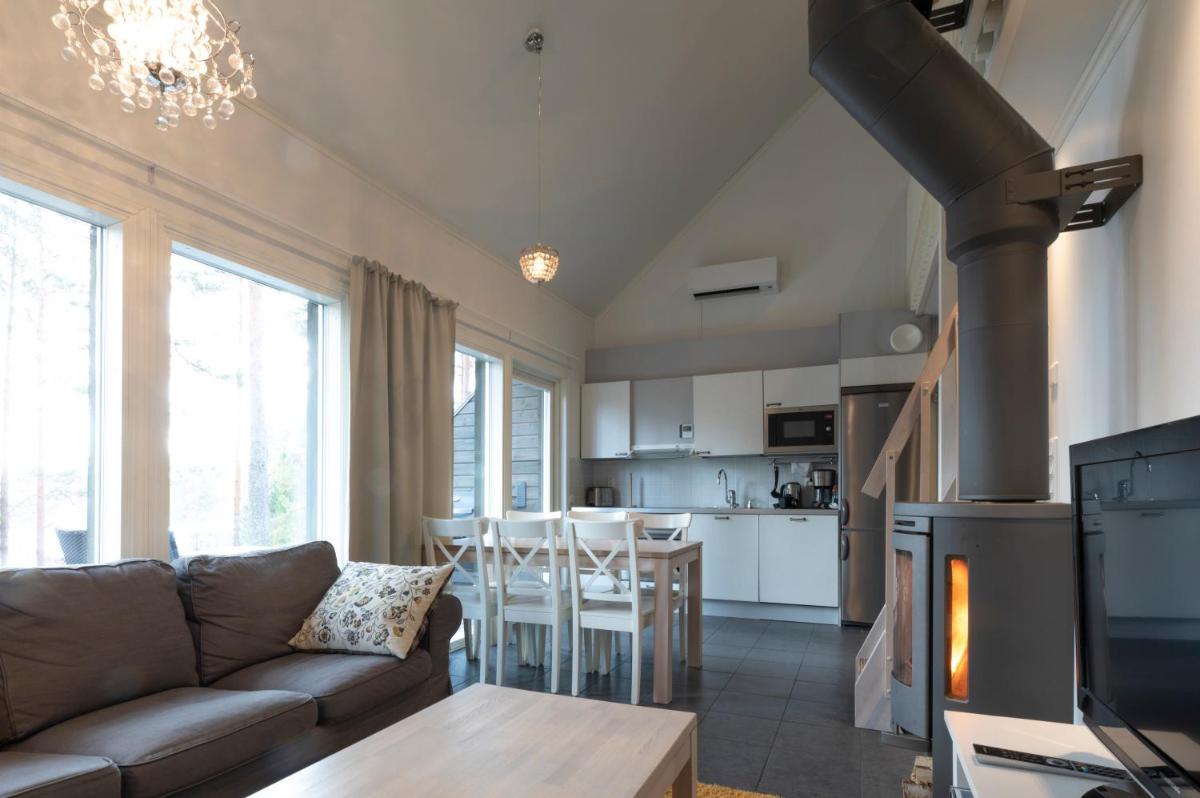 Varjola Holiday Center - Housity
