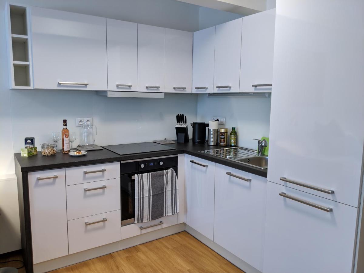 AP 1 - Apartments 4U Březinova "Overnight Simply" - Housity