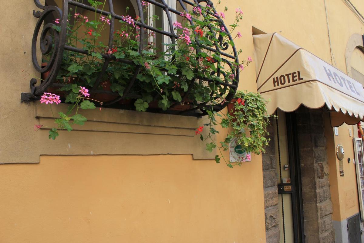 Hotel San Lorenzo - Housity