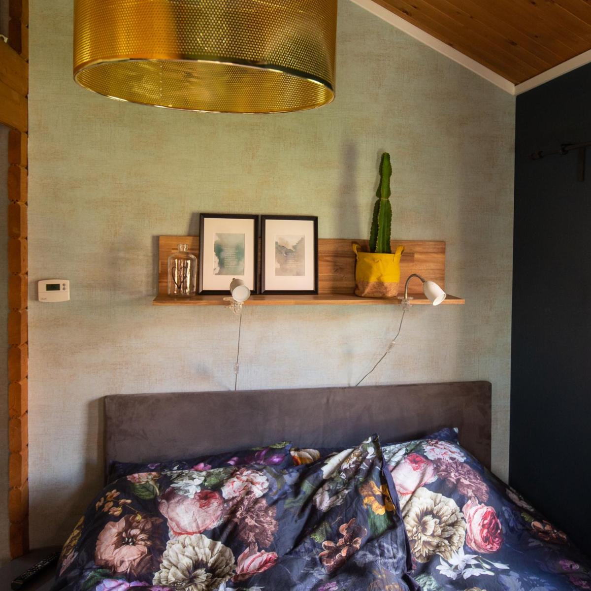 Onder De Kersenboom - Housity
