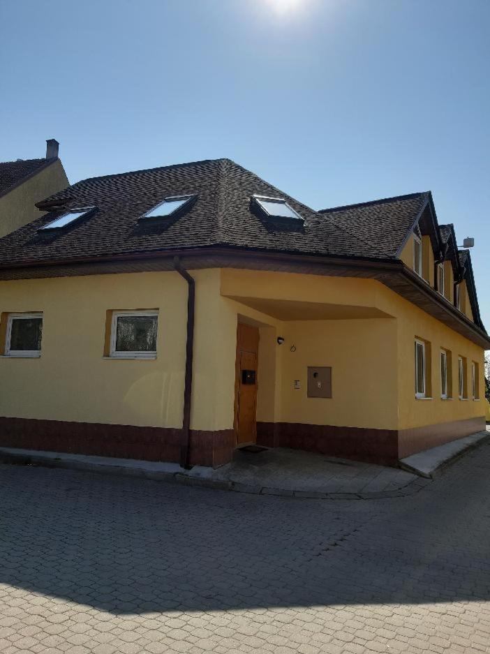 Útulný apartmán - Housity
