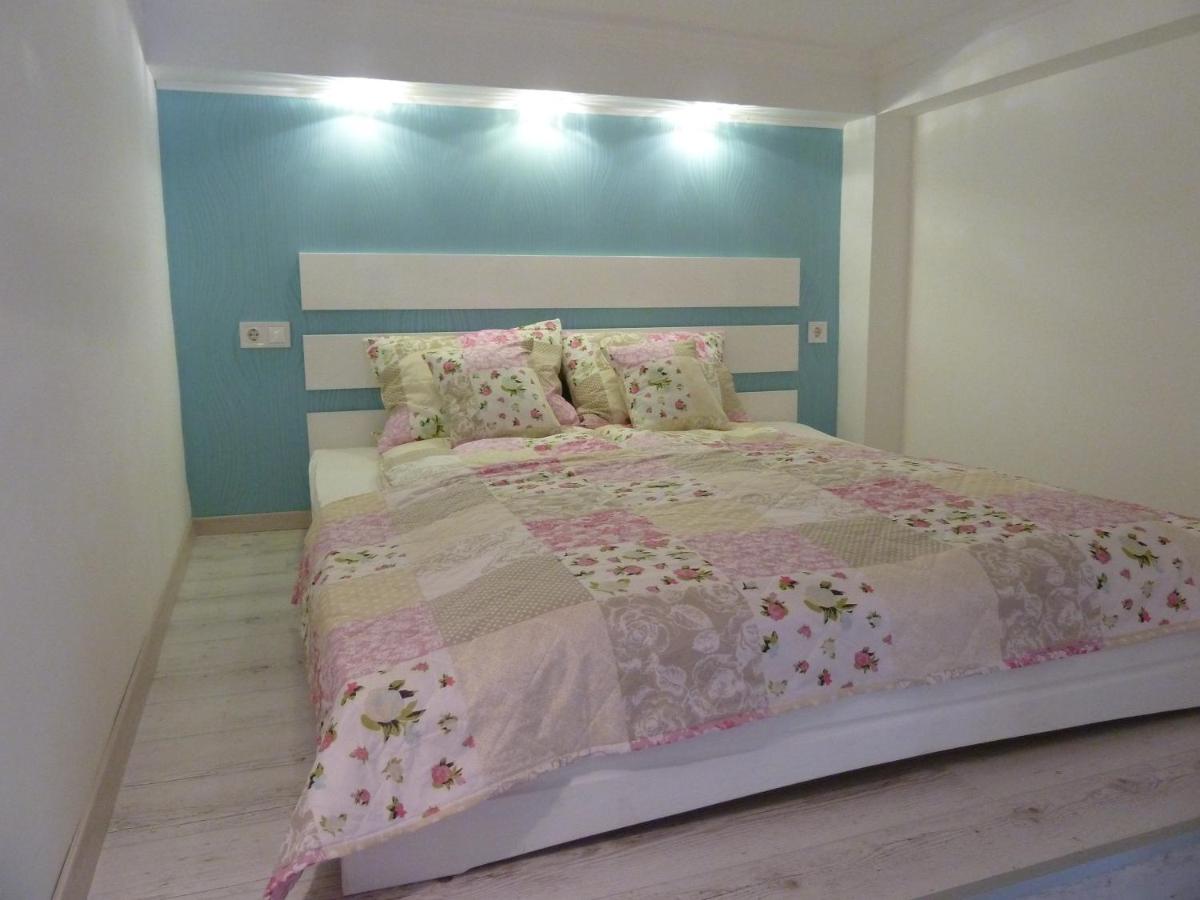 Suitetrails - Kossuth Apartmanok