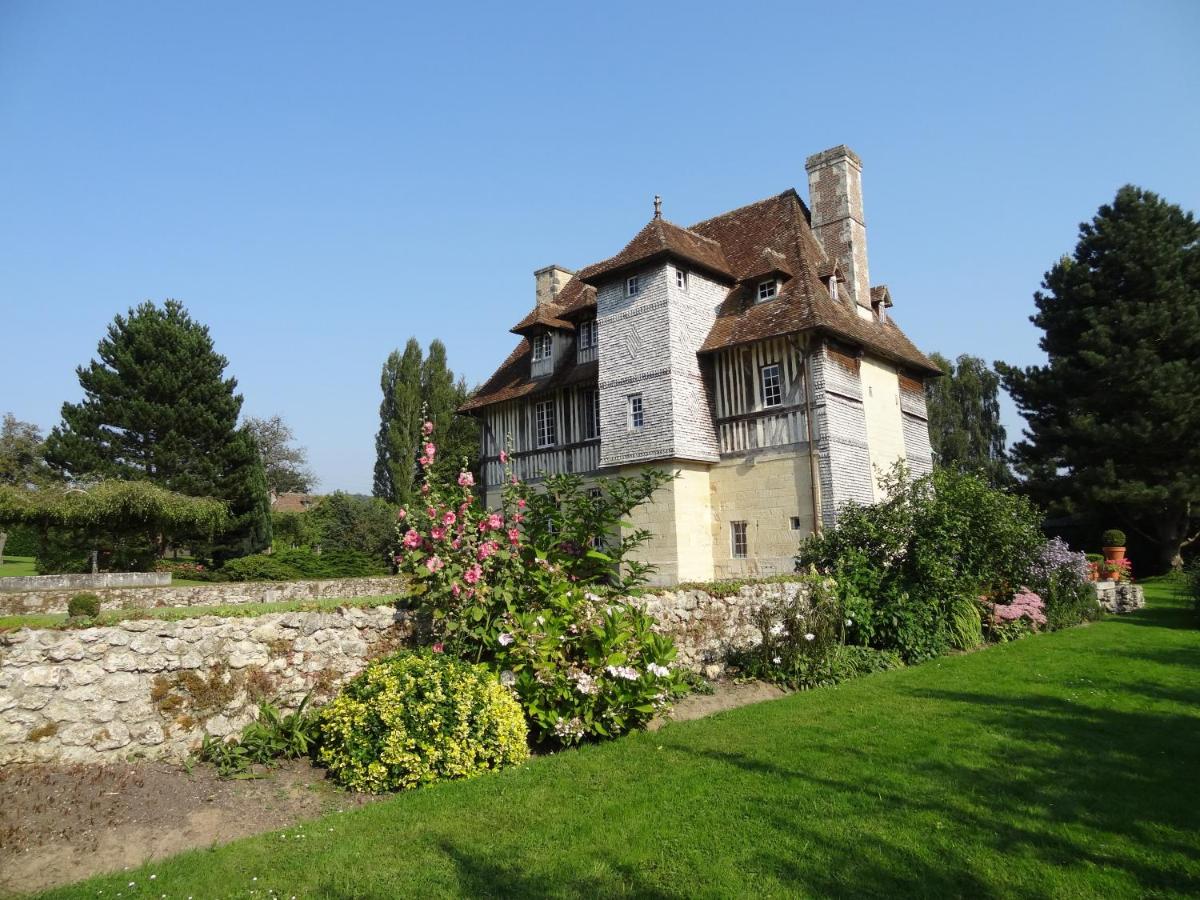 Jardin de l'établissement Les Manoirs des Portes de Deauville - Small Luxury Hotel Of The World