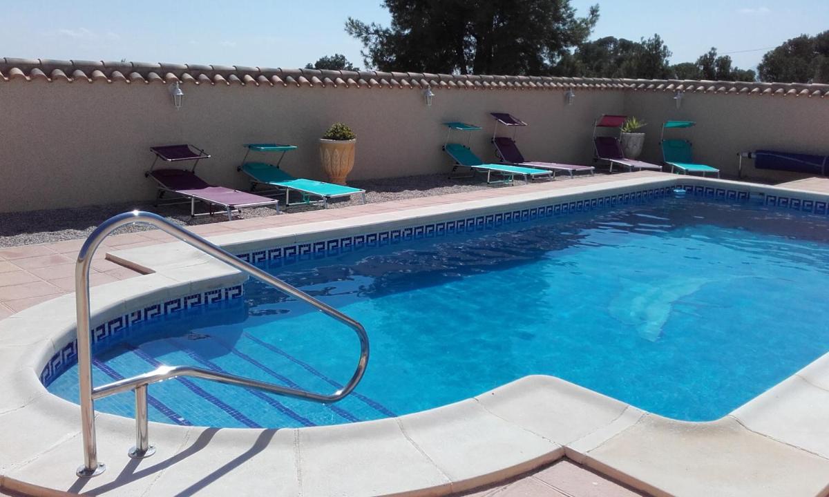 B&B Los Zuecos - Housity