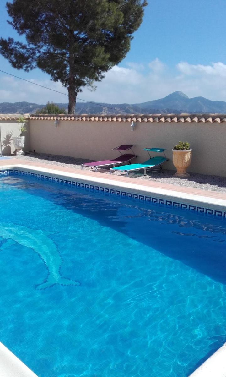 B&B Los Zuecos - Housity