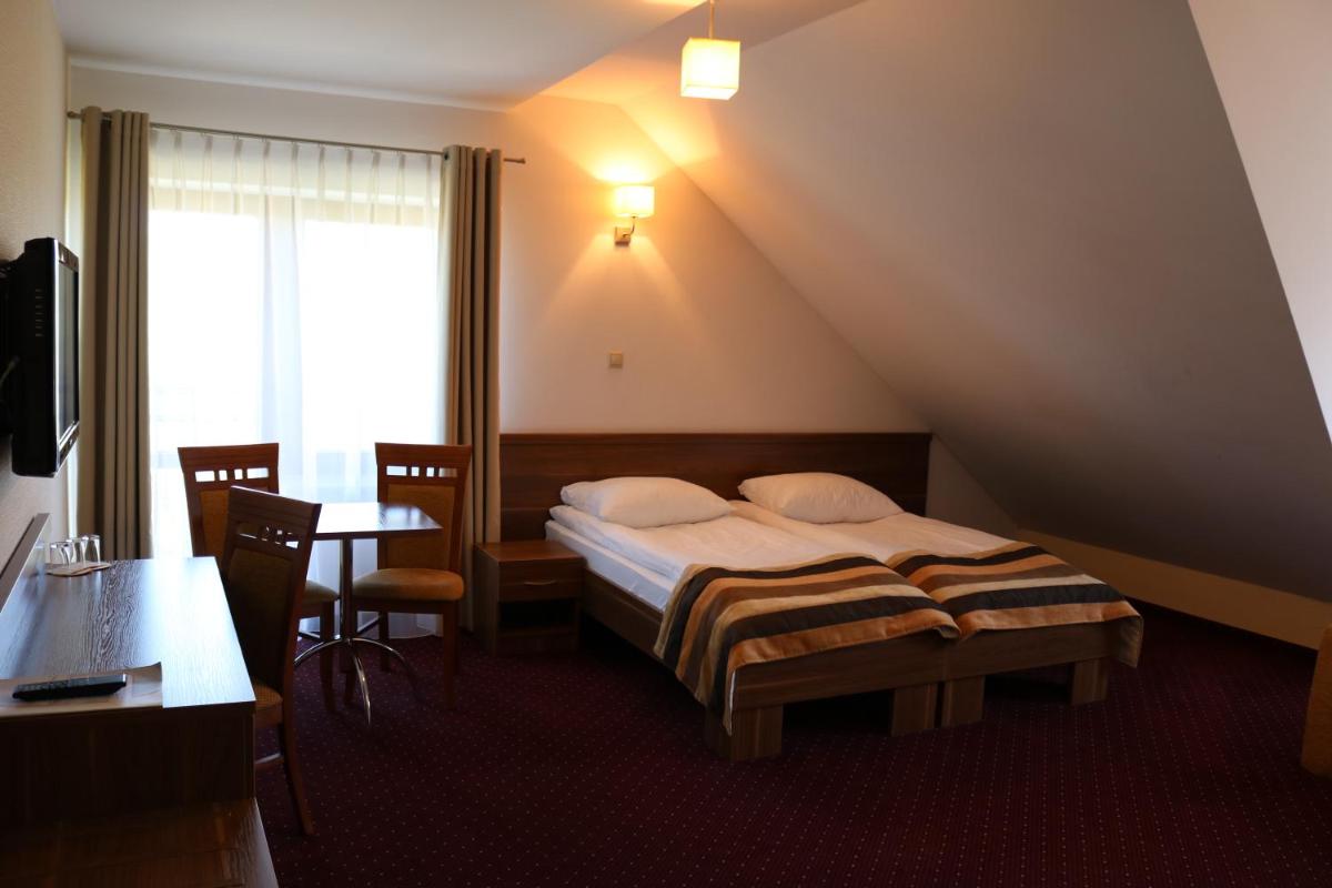 Hotel DYMINY - Housity