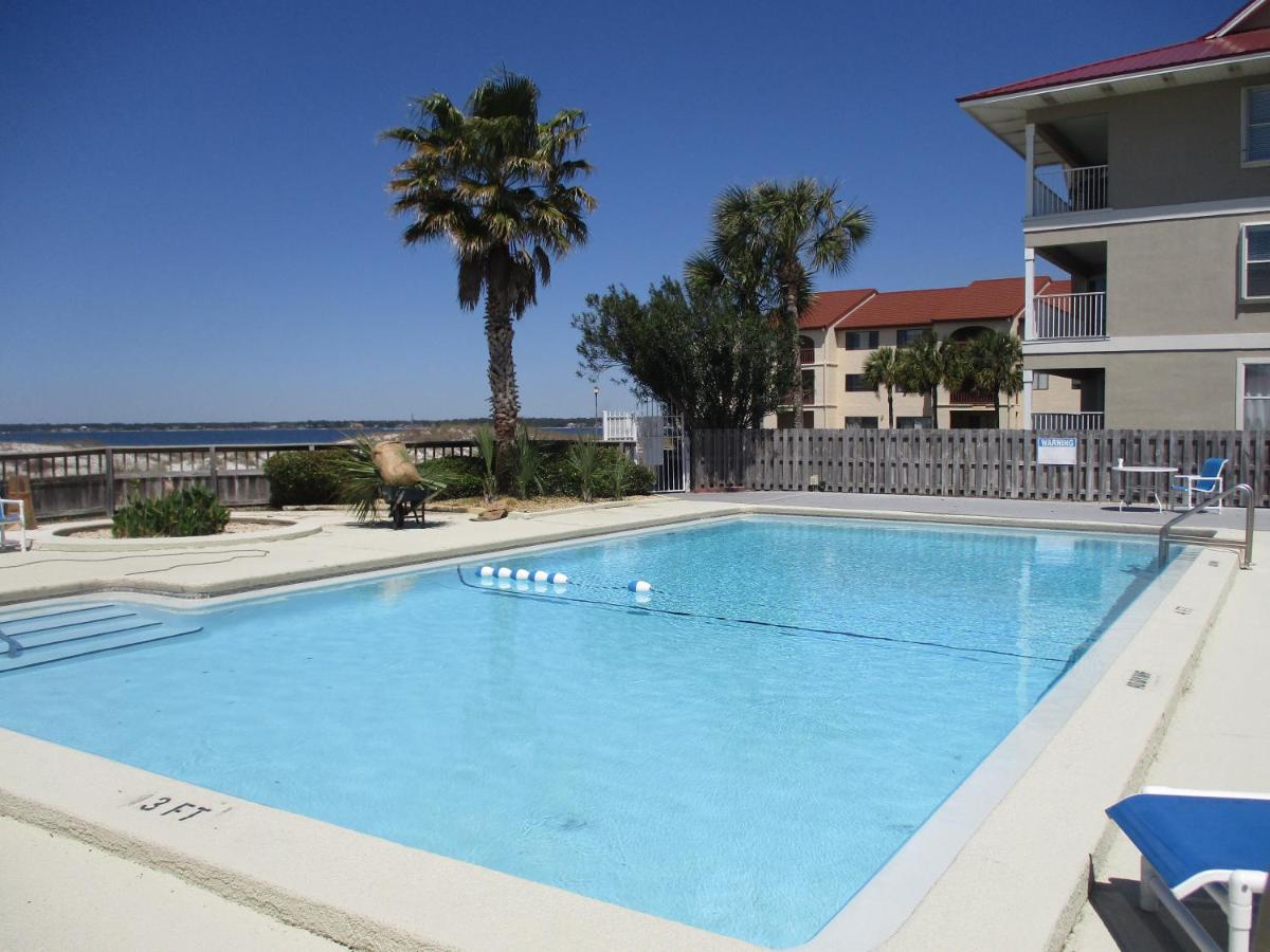 Beautiful! Sunset Harbor Condo for 2-TOP FLOOR 1-309, Navarre Beach - Housity
