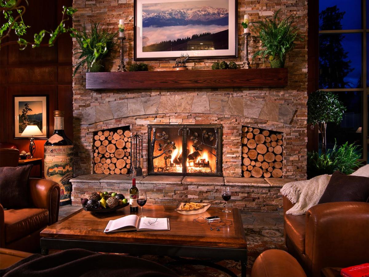 Olympic Lodge by Ayres - Housity