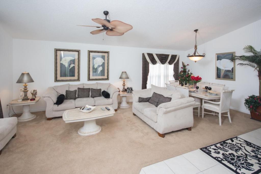Seasons Blvd House #258743 Home - Housity