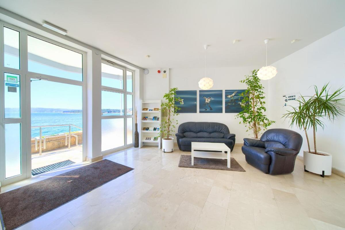 Villa Tamaris - Hotel Resort Dražica - Housity