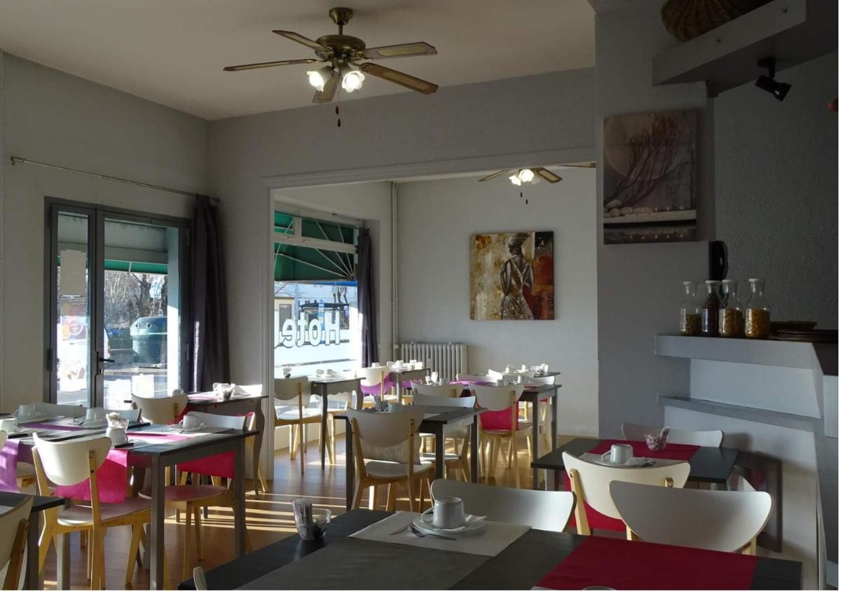 Europa Hotel - Housity