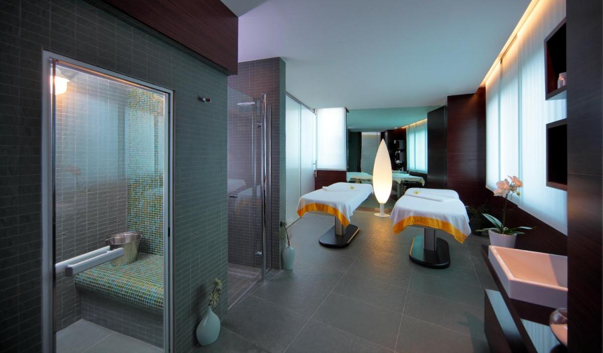 Suitetrails - Hotel Aristos