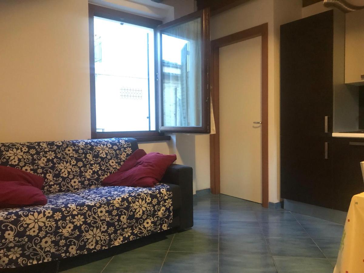 Elisa - Housity