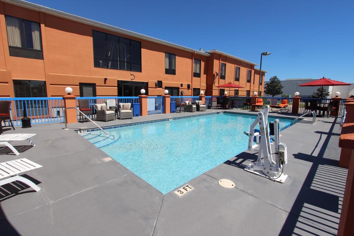 Hotel Pensacola - Housity