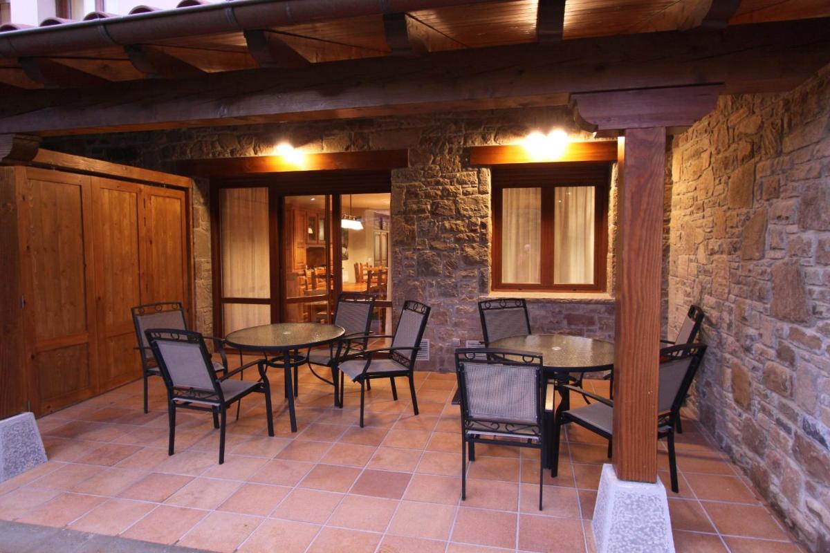 Casa Rural Espargoiti - Housity