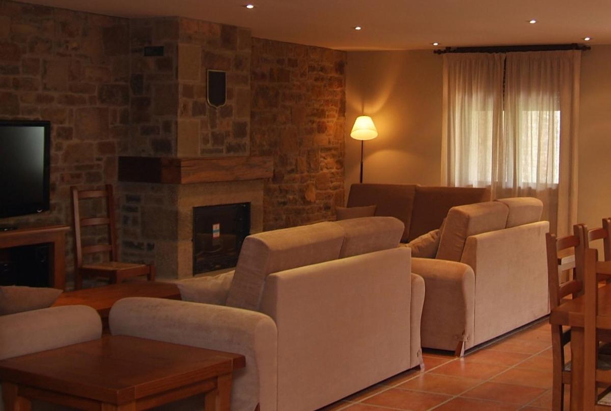 Casa Rural Espargoiti - Housity