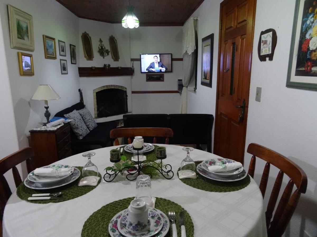 Chalés Recanto Pássaros - Housity