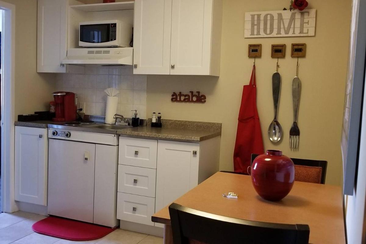 1-Bedroom Cozy Sweet #22 by Amazing Property Rentals - Housity