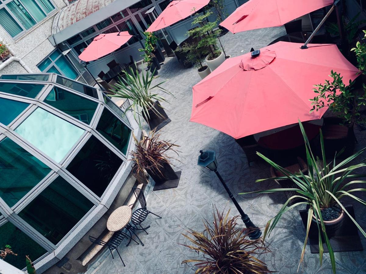 Abyssinia Renaissance Hotel - Housity