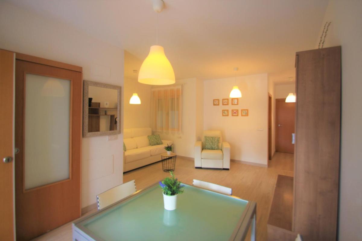 Suitetrails - Apartamento CasaTuris cerca del aeropuerto de El Altet AT101