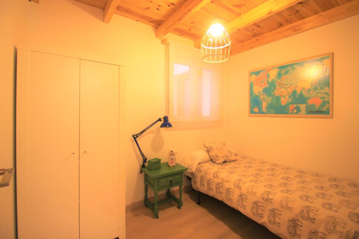 Apartamento CasaTuris cerca del aeropuerto de El Altet AT101 - Housity